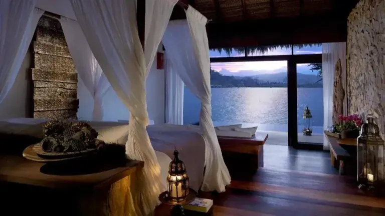 Best Five-Star Suites for Honeymoons: The Definitive Guide