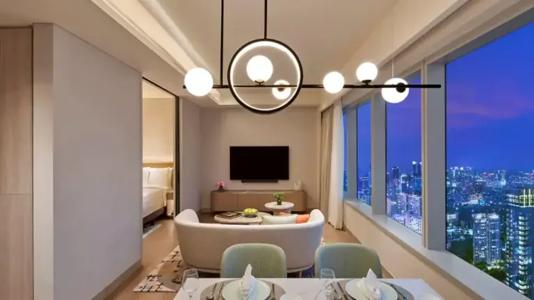Five-Star Suites Booking Plans: The Definitive Acquisition Guide