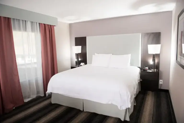 How to Reduce Five-Star Suites Costs: The Definitive Guide